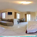 Afrika Hotel 3*