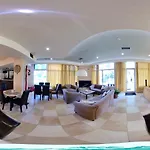 Afrika Hotel 3*